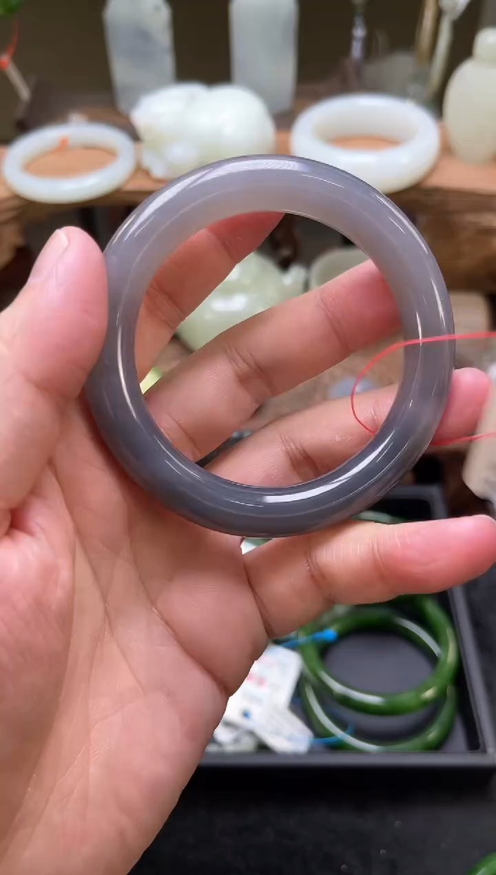 【闪购商品】和田玉手镯未镶嵌青海烟紫 57圈 9006740