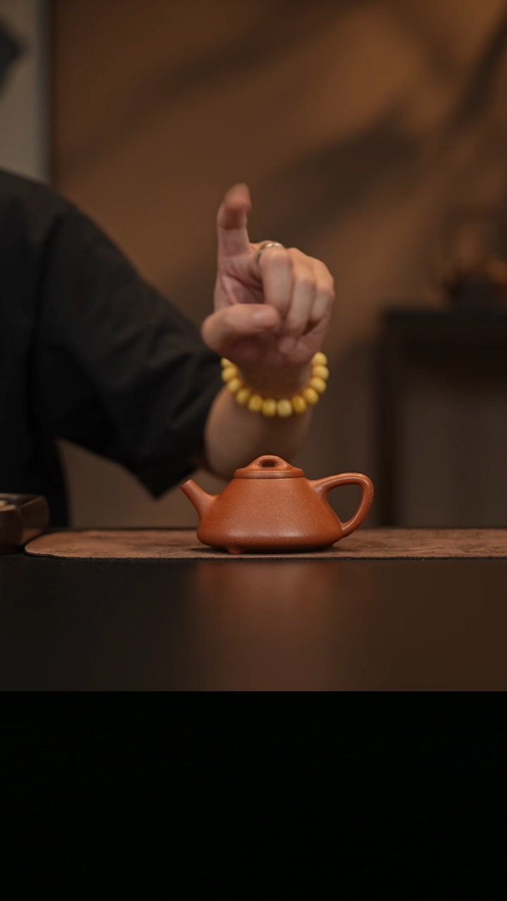 允禾斋  紫砂壶  子冶 降坡