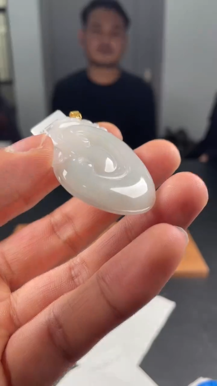 【闪购商品】翡翠颈饰18K金镶嵌缅甸A货翡翠