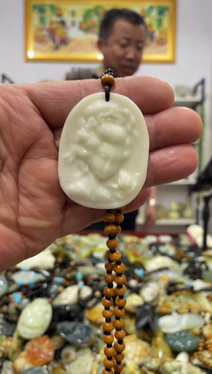 【闪购商品】岫玉吊坠未镶嵌