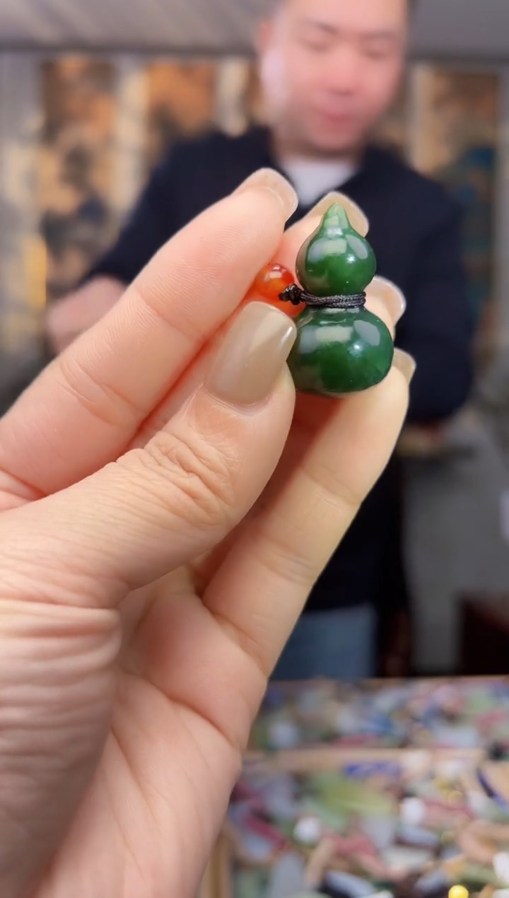 【闪购商品】和田玉挂件未镶嵌拍一发一