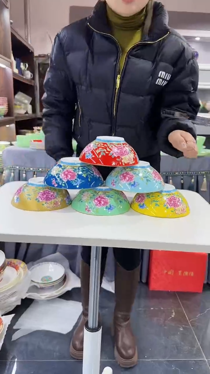 【闪购商品】瓷片5.5英寸景德镇握足碗6个混色