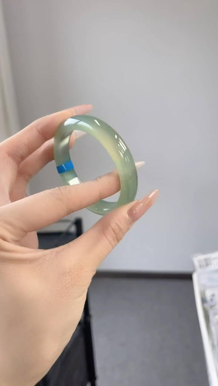 【闪购商品】玛瑙/玉髓手镯未镶嵌51-52圈