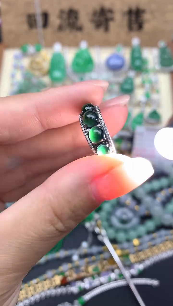 【闪购商品】翡翠戒指18K金镶嵌388-中国好珍宝