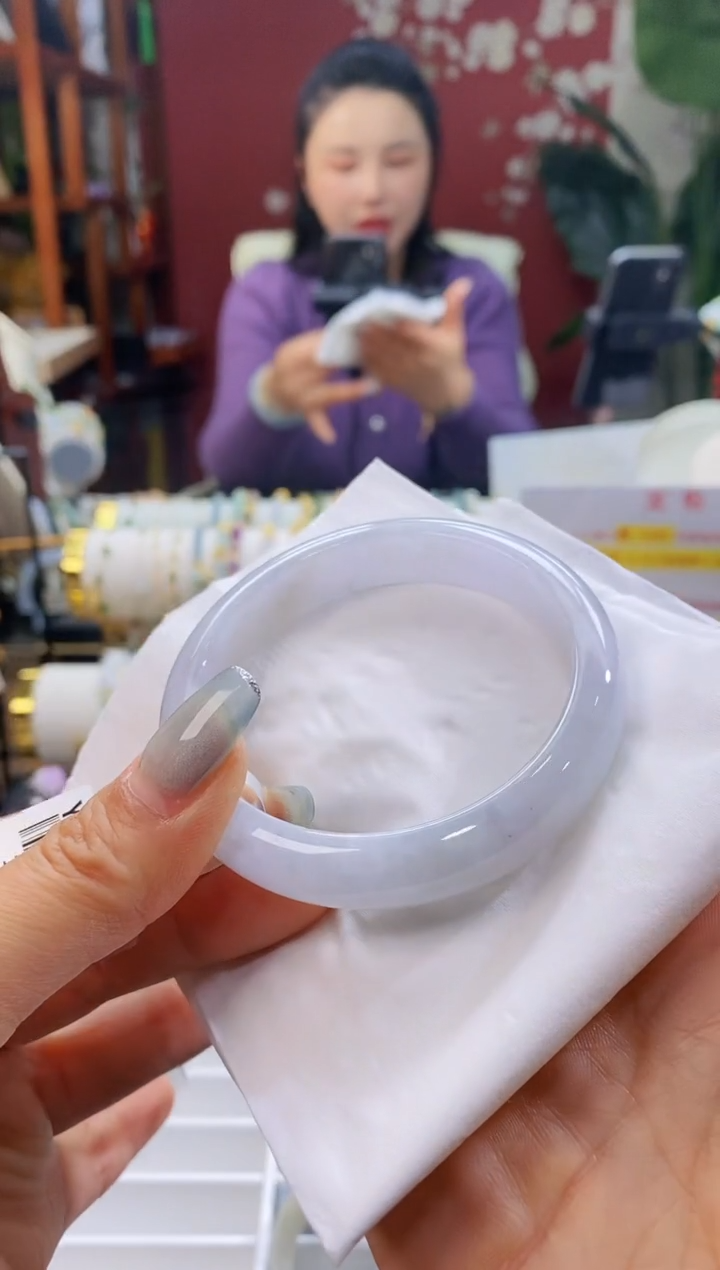 【闪购商品】翡翠手镯未镶嵌21乌鸡5758/12.1*7.5