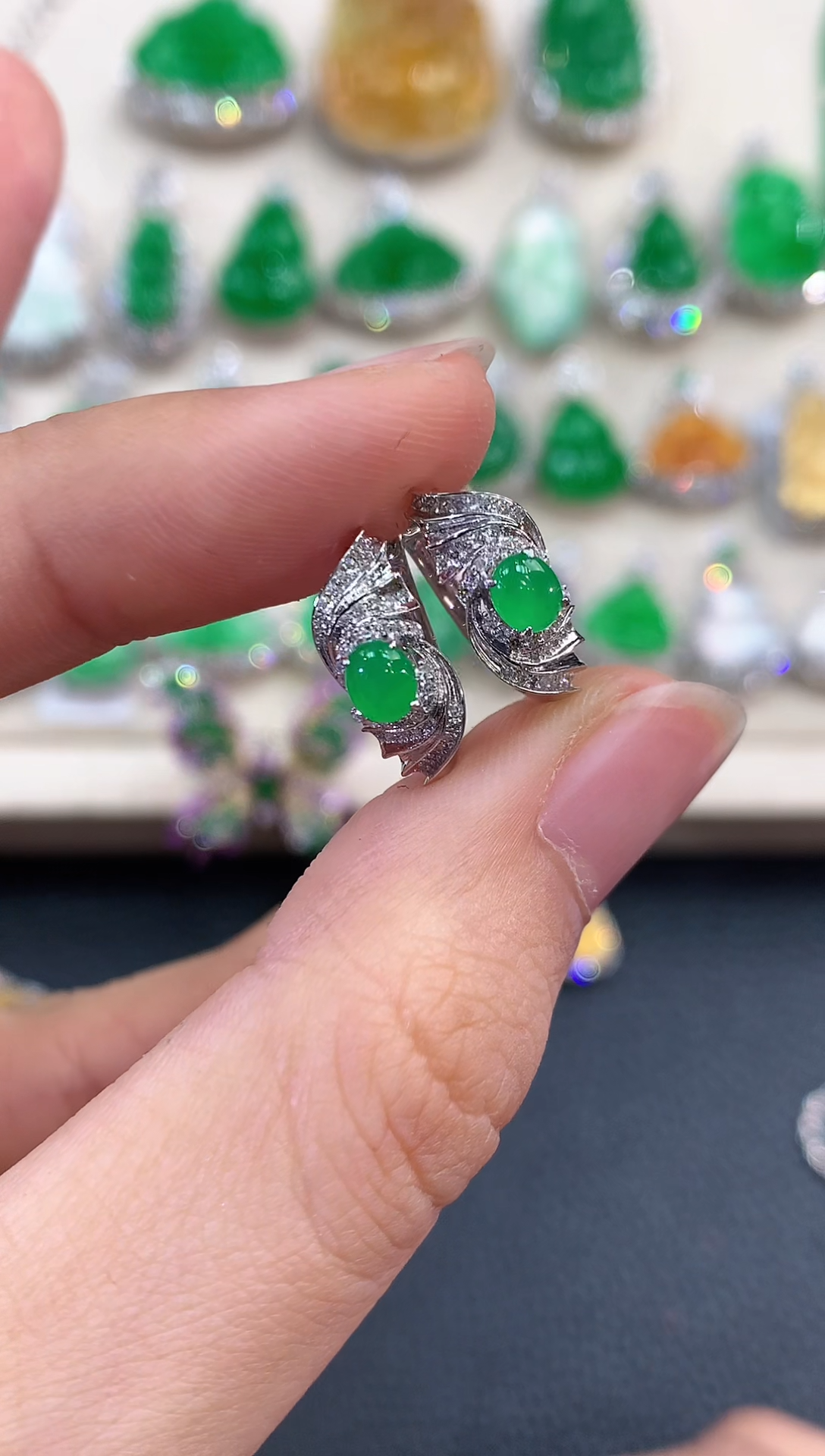 【闪购商品】翡翠耳饰18K金镶嵌D18    