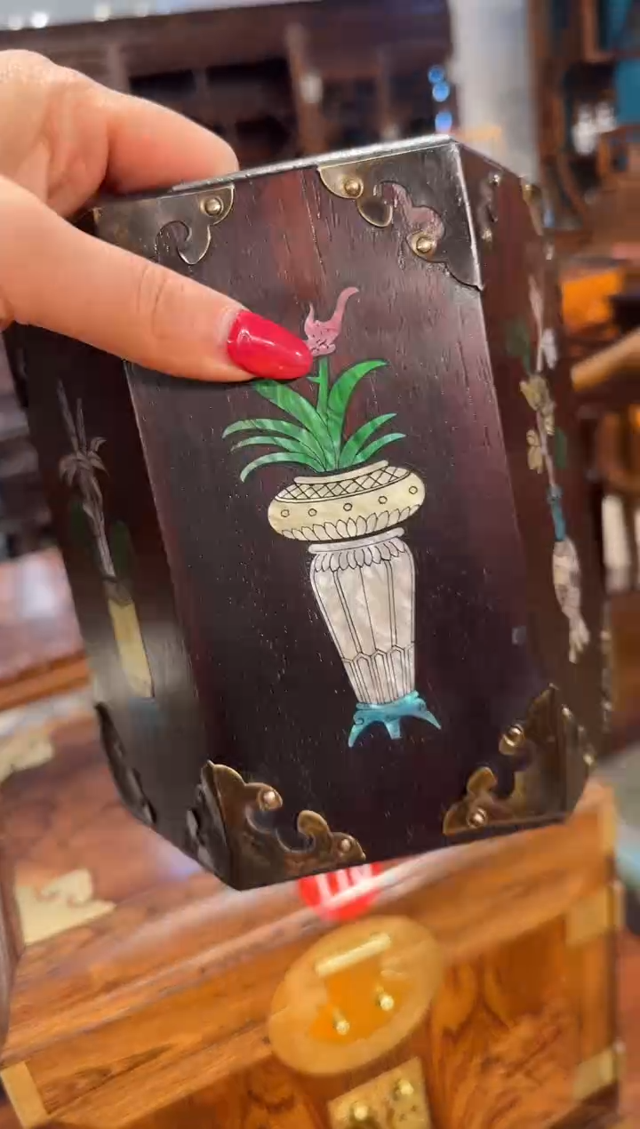 【闪购商品】木木艺邵氏紫檀花瓶笔筒168.88