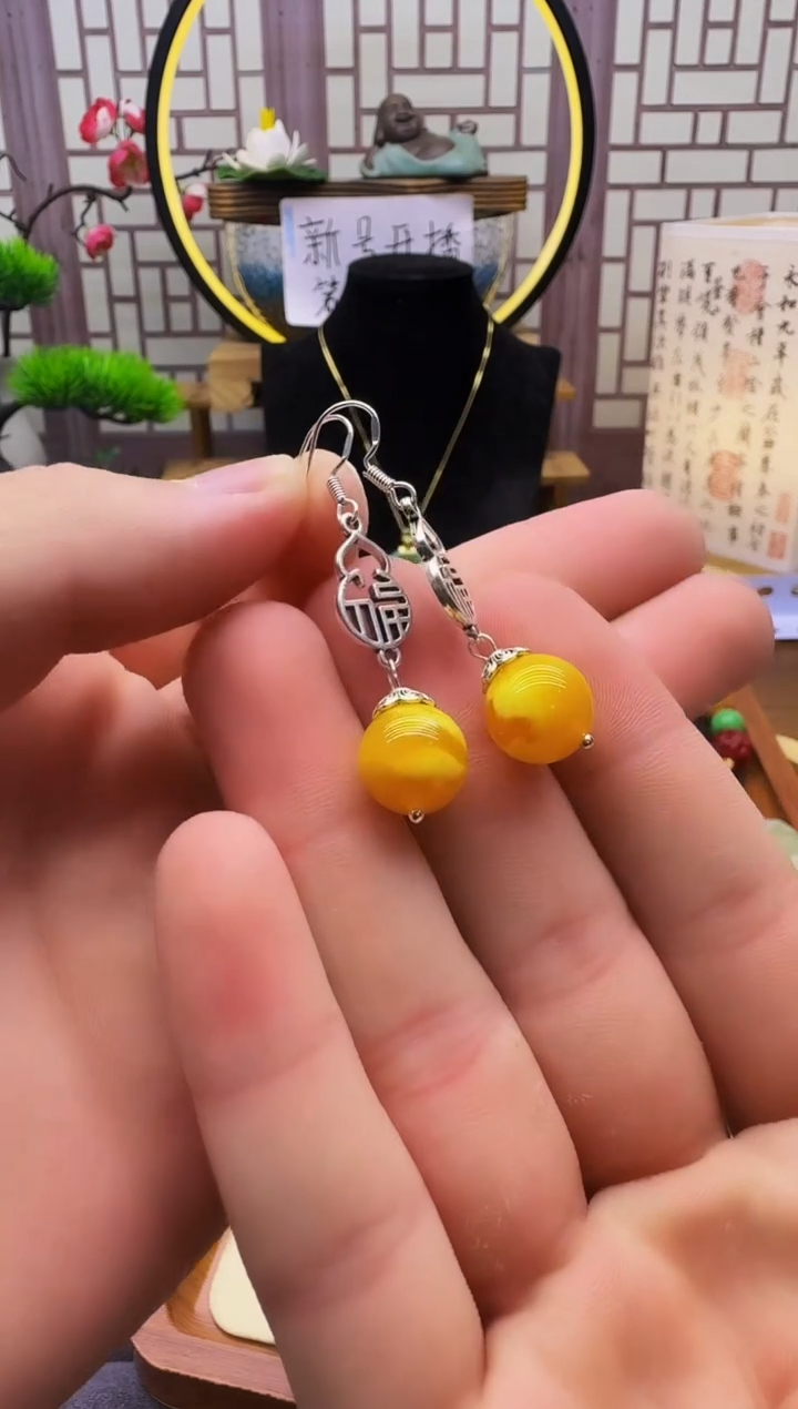 银S925镶嵌蜜蜡耳饰E57