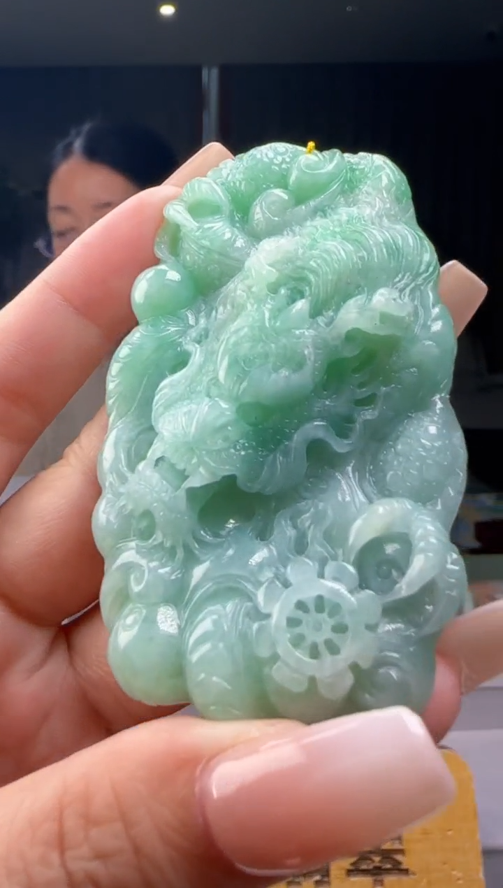 翡翠未镶嵌颈饰YL@@960Q3J20391