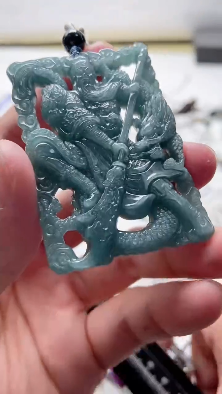 【闪购商品】翡翠颈饰未镶嵌88888888888