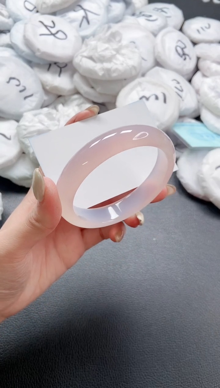 【闪购商品】石英质玉手镯未镶嵌 5L284-62