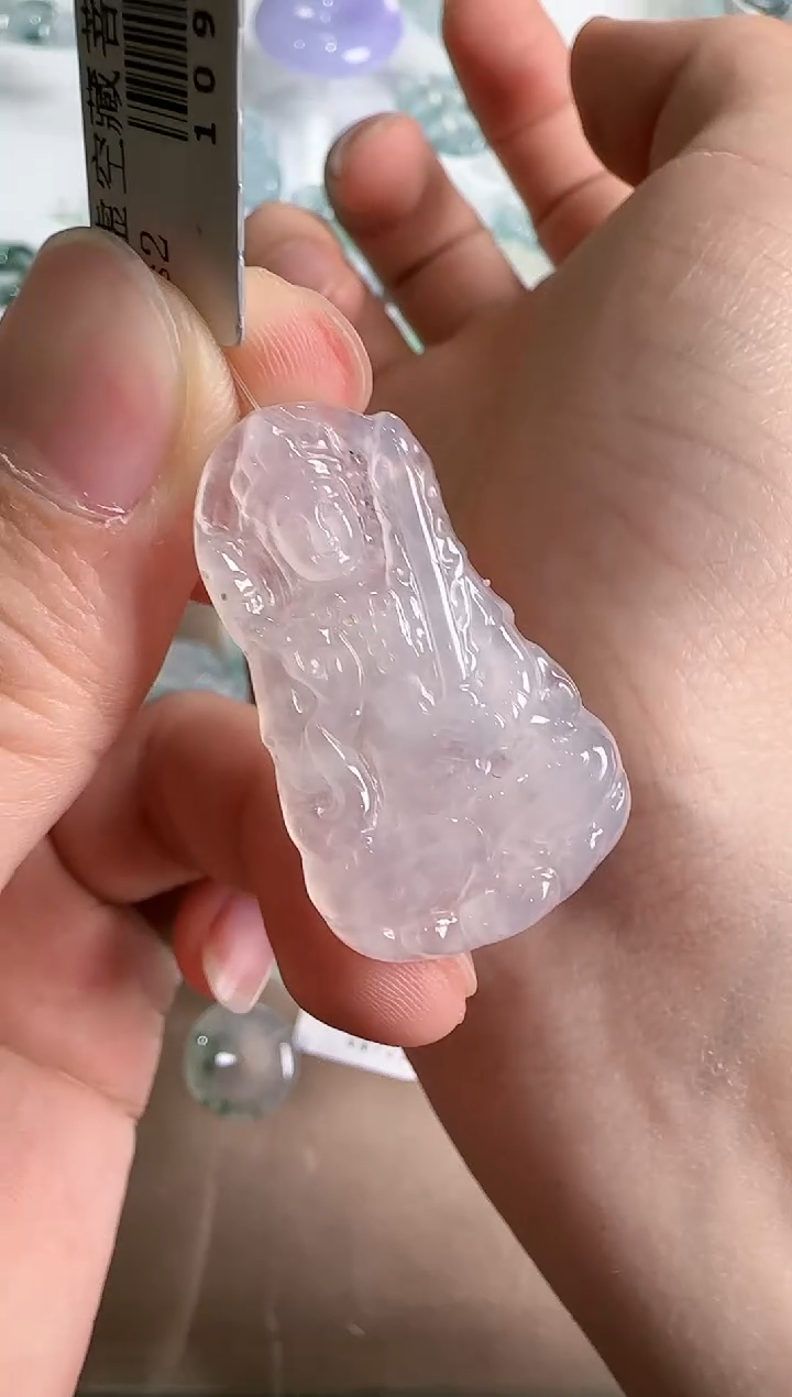 【闪购商品】翡翠吊坠(不含链)未镶嵌··