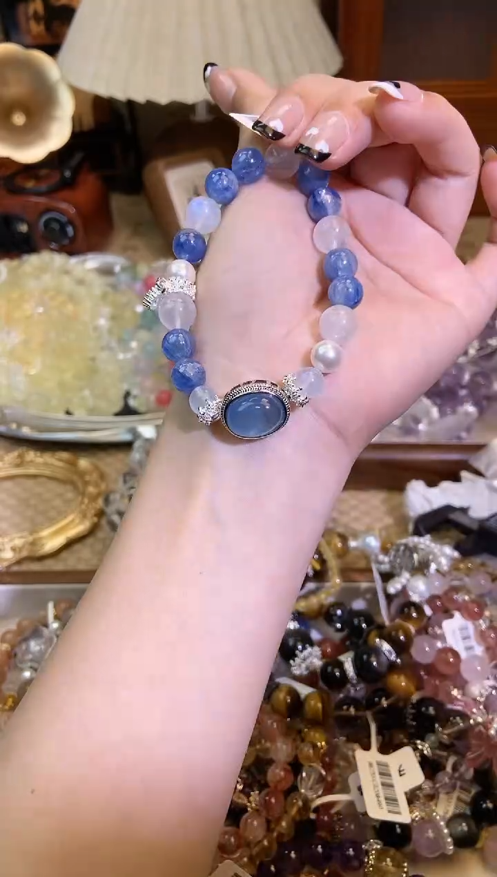 【闪购商品】蓝晶石手串未镶嵌384