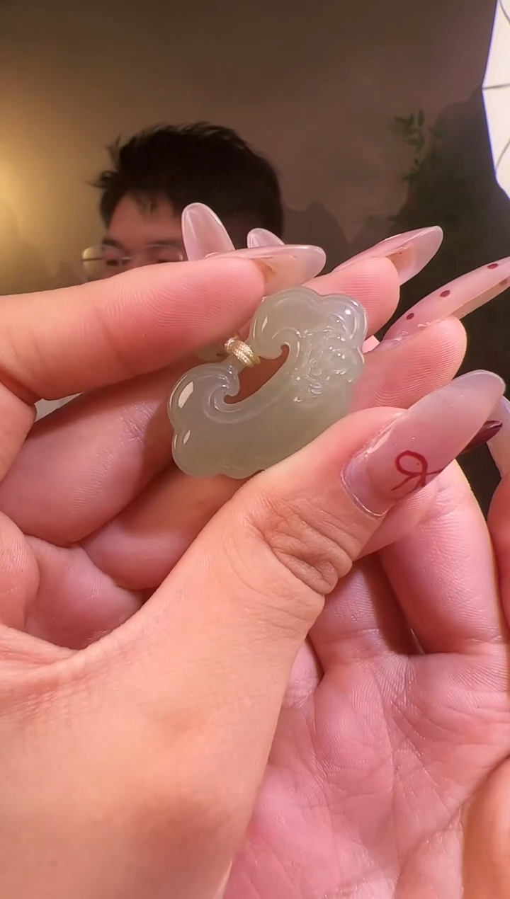 【闪购商品】和田玉颈饰未镶嵌锁无 多样性发