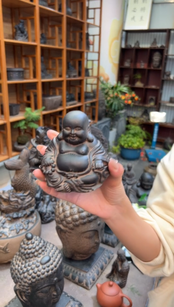 陶土【火山泥】未来佛