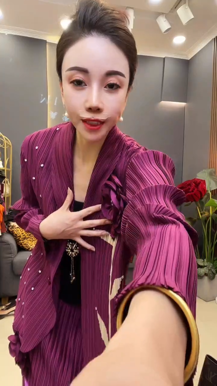 聚酯纤维（涤纶）紫色 立体盘花套