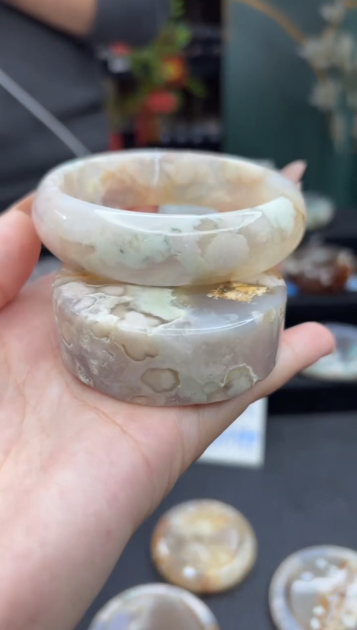 【闪购商品】石英质玉手镯未镶嵌165（60圈赠送镯心）