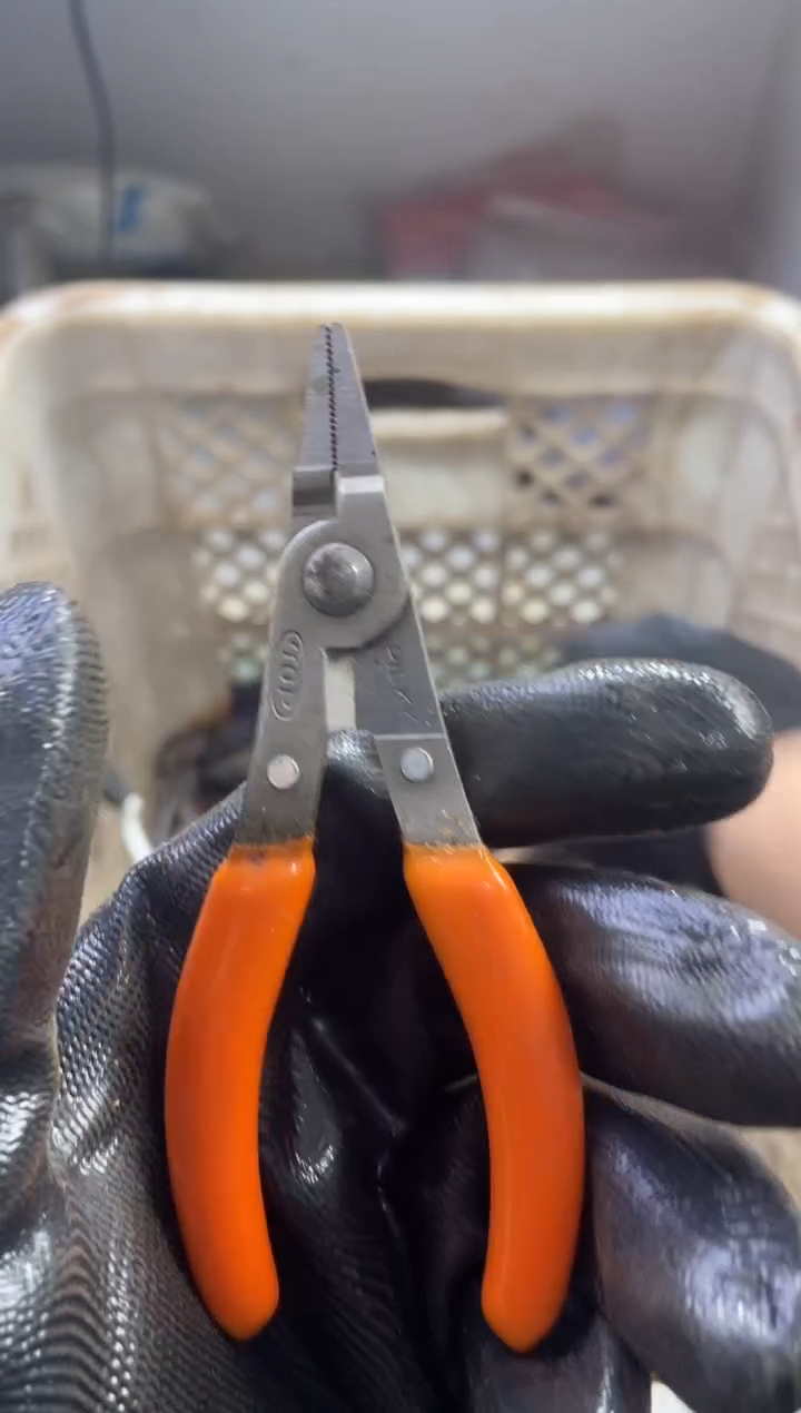 镁用****4阿古百货商行闪购