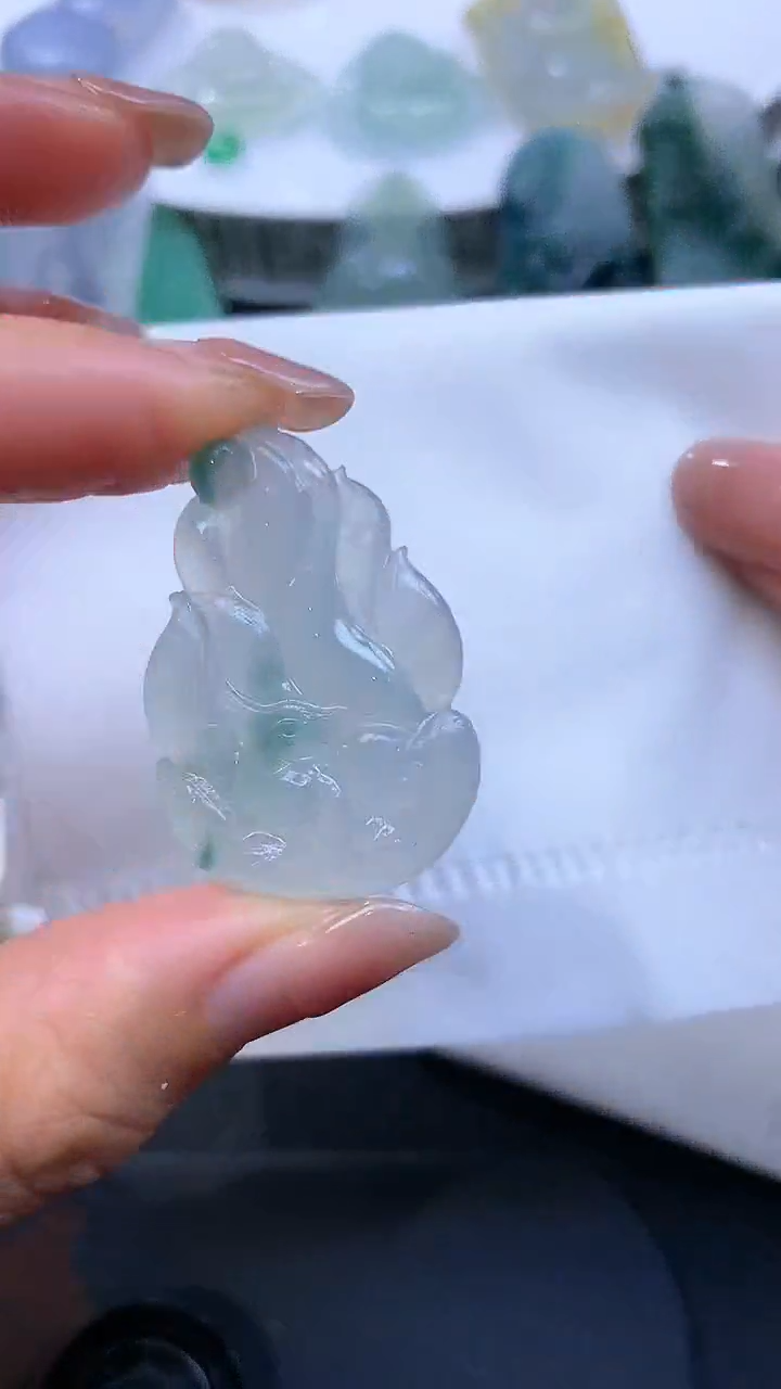 【闪购商品】定制翡翠未镶嵌翡翠