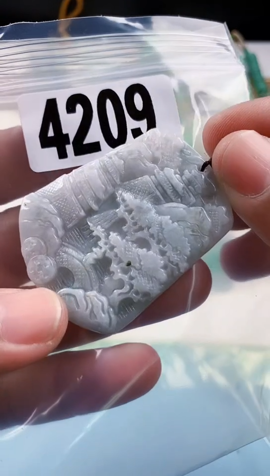 【闪购商品】翡翠颈饰未镶嵌天然翡翠吊坠挂件