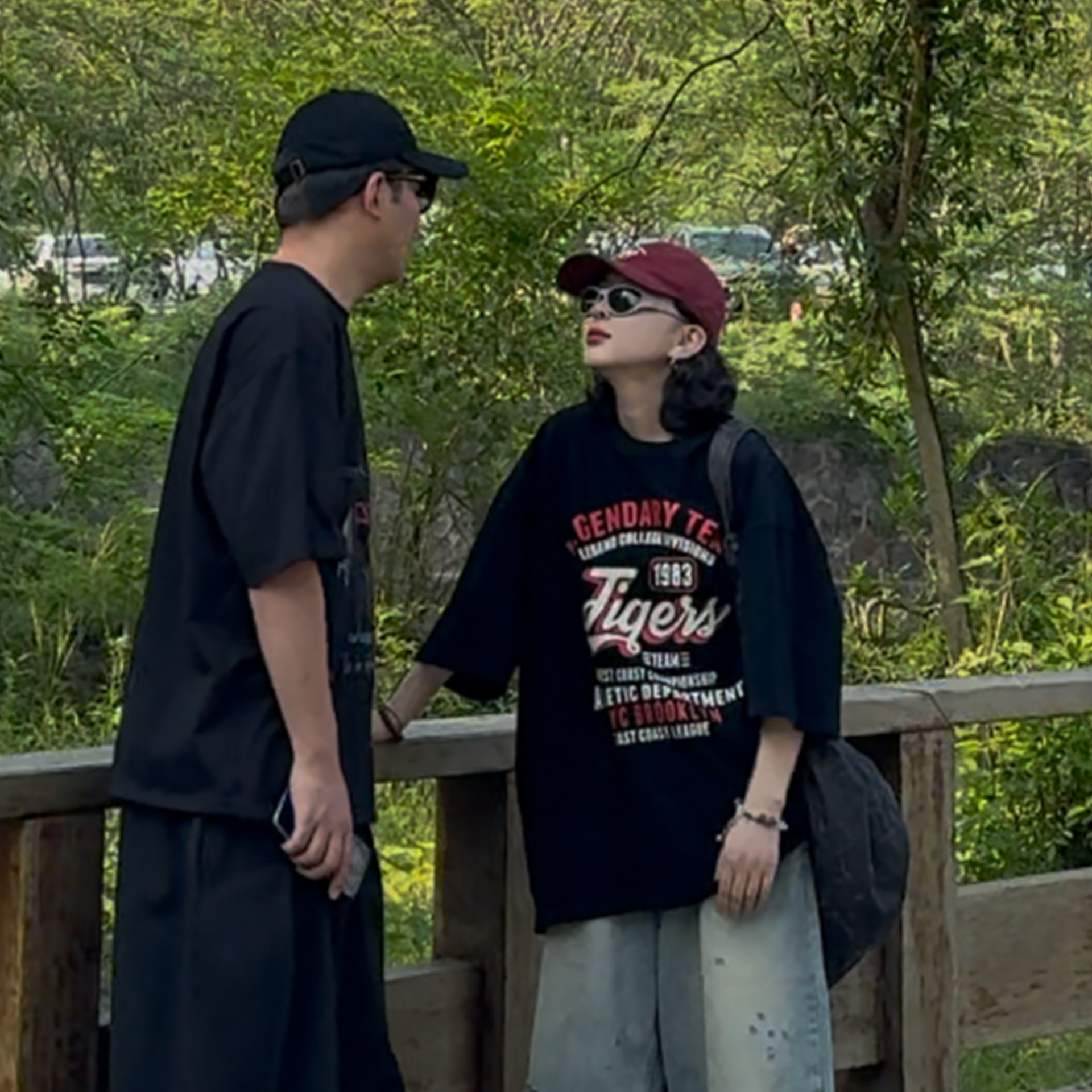 橘子罐头卫卫宽松百搭高街美式复古情侣印花T恤