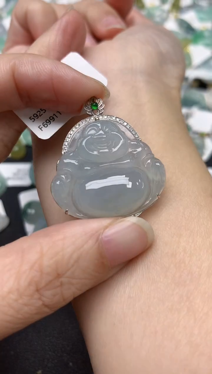 颈饰18K金镶嵌翡翠天然缅甸A货翡翠