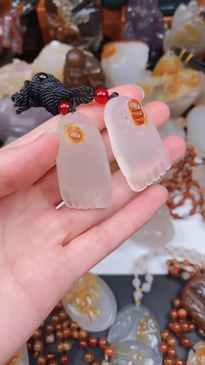 玛瑙/玉髓颈饰未镶嵌AA