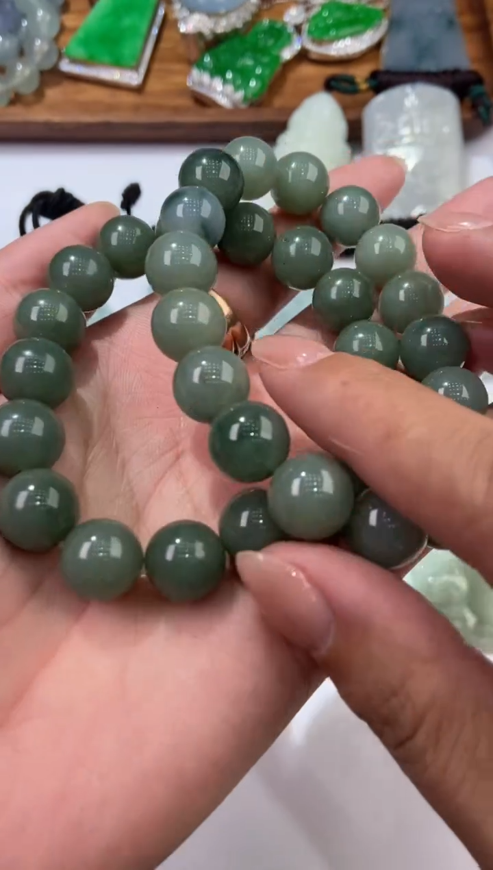 【闪购商品】翡翠未镶嵌颈饰2206888/苏/手串 多样性一件发