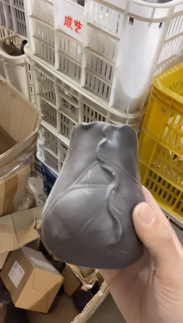 杯无运费险有瑕疵的摄影的产品有使用过的痕迹有点脏介意勿拍