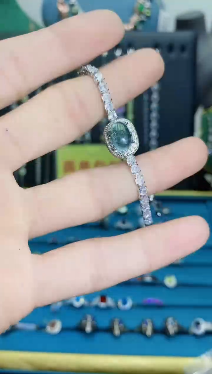 【闪购商品】海蓝宝石手链银S925镶嵌11211