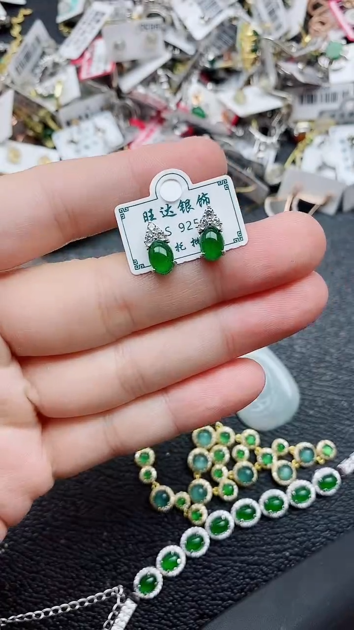 银S925镶嵌戒指翡翠1
