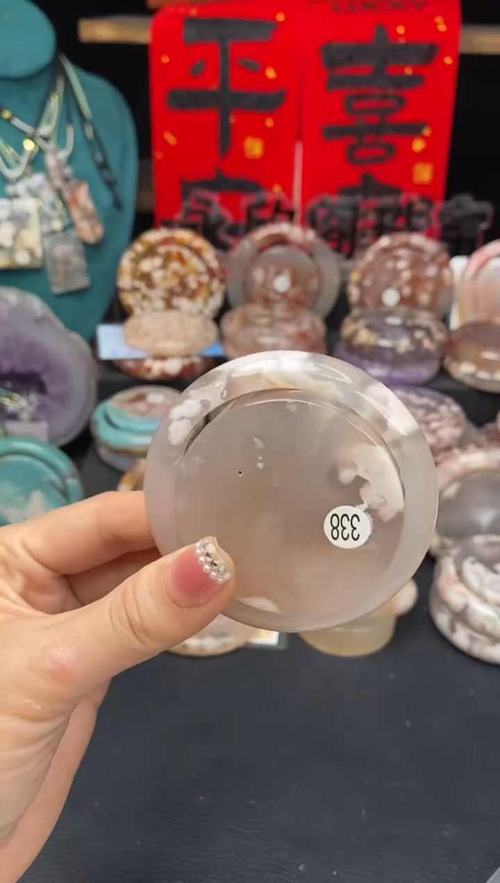 【闪购商品】石英质玉手镯（圆镯）未镶嵌54