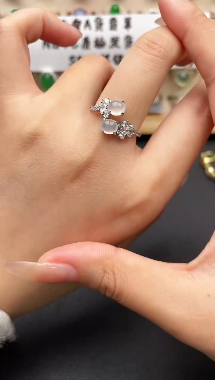 银S925镶嵌戒指翡翠一物一证一礼盒