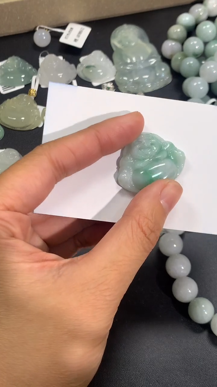 颈饰未镶嵌翡翠1