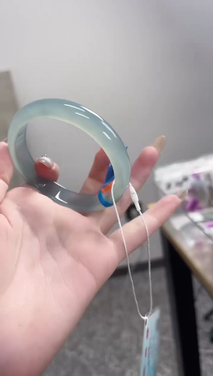 【闪购商品】玛瑙/玉髓手镯未镶嵌60圈