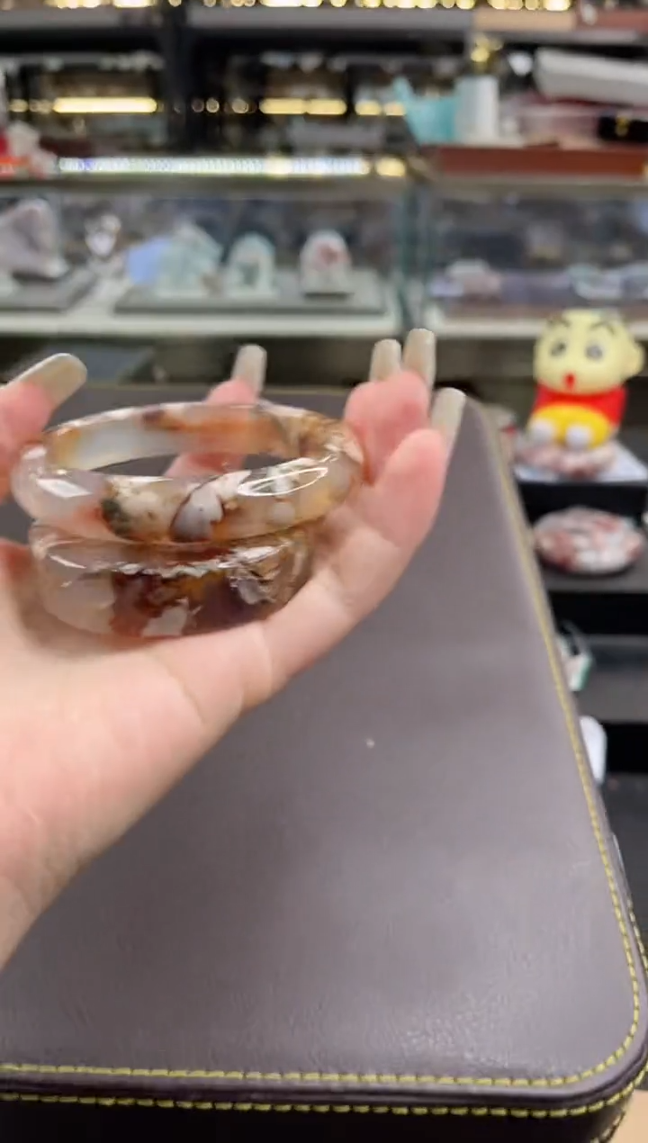 未镶嵌手镯石英质玉尘*丷圈口（赠品镯心）