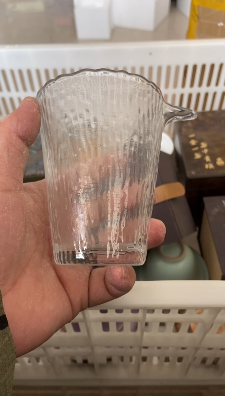 杯子瓷无运费险有瑕疵的摄影的产品有使用过的痕迹有点脏介意勿拍