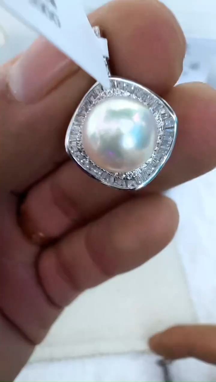 【闪购商品】海水珍珠颈饰银S925镶嵌吊坠