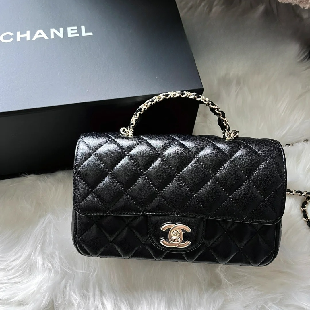 99新 Chanel/香奈儿 23A水钻手柄大mini黑金/99新/优选