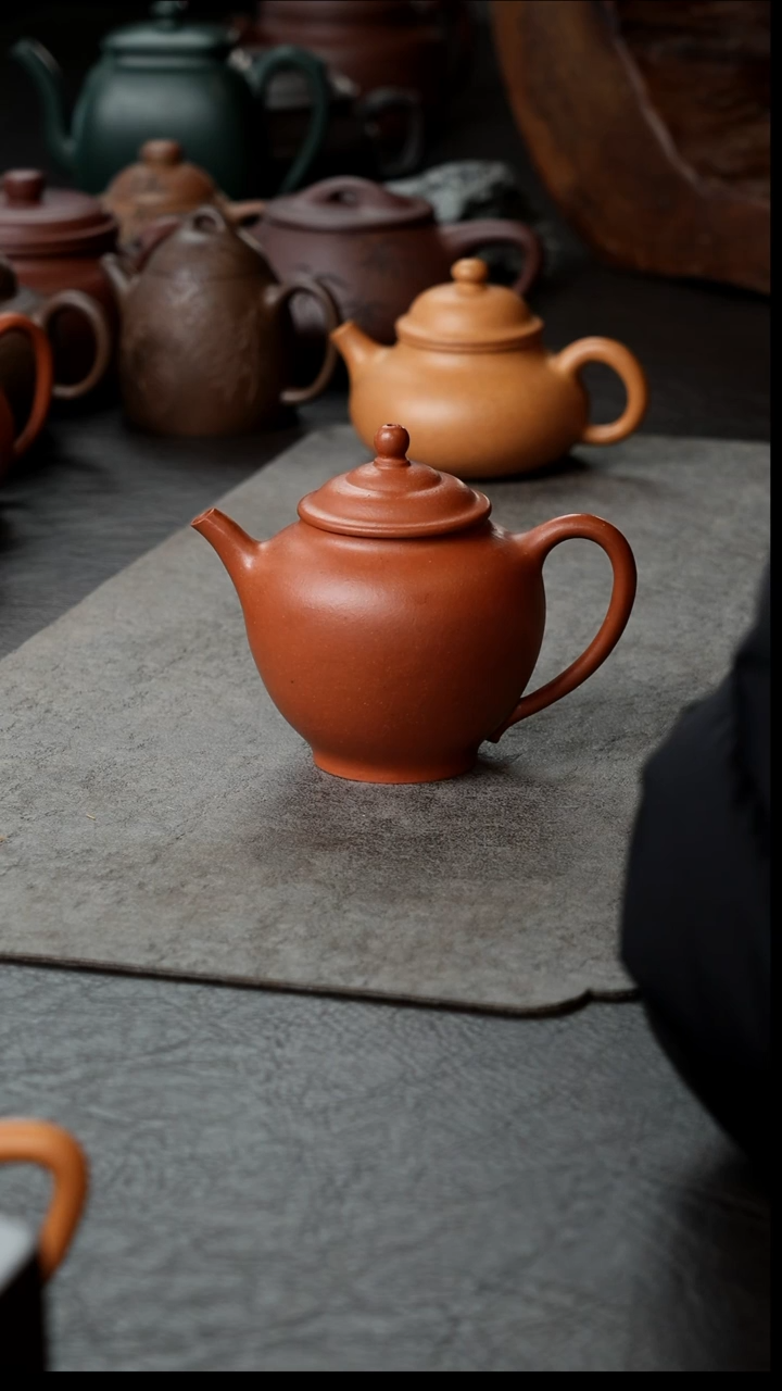 茶壶紫砂天**夫老红泥半手素雅150       