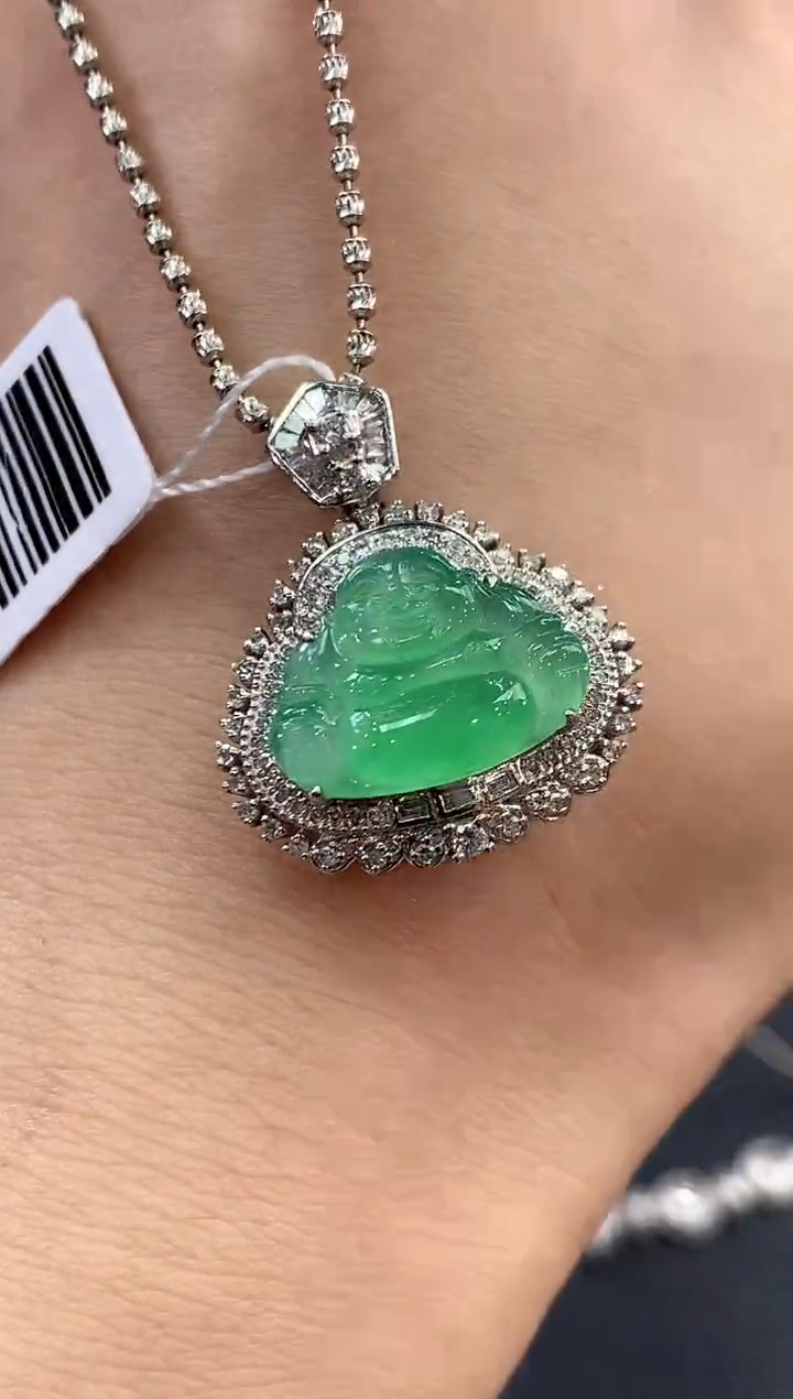 【闪购商品】翡翠吊坠(不含链)18K金镶嵌 C25