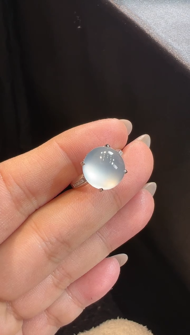 【闪购商品】翡翠戒指18K金镶嵌戒指