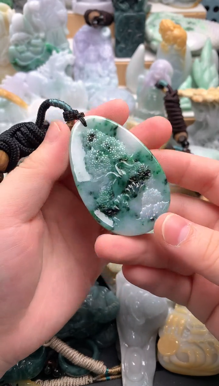 吊坠(不含链)未镶嵌翡翠1