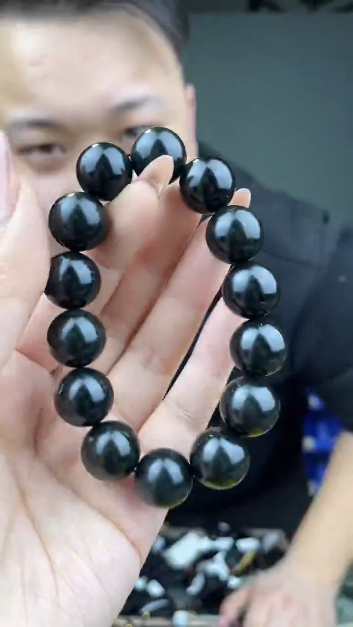 颈饰未镶嵌和田玉1拍一发一，多样性发货！1.6