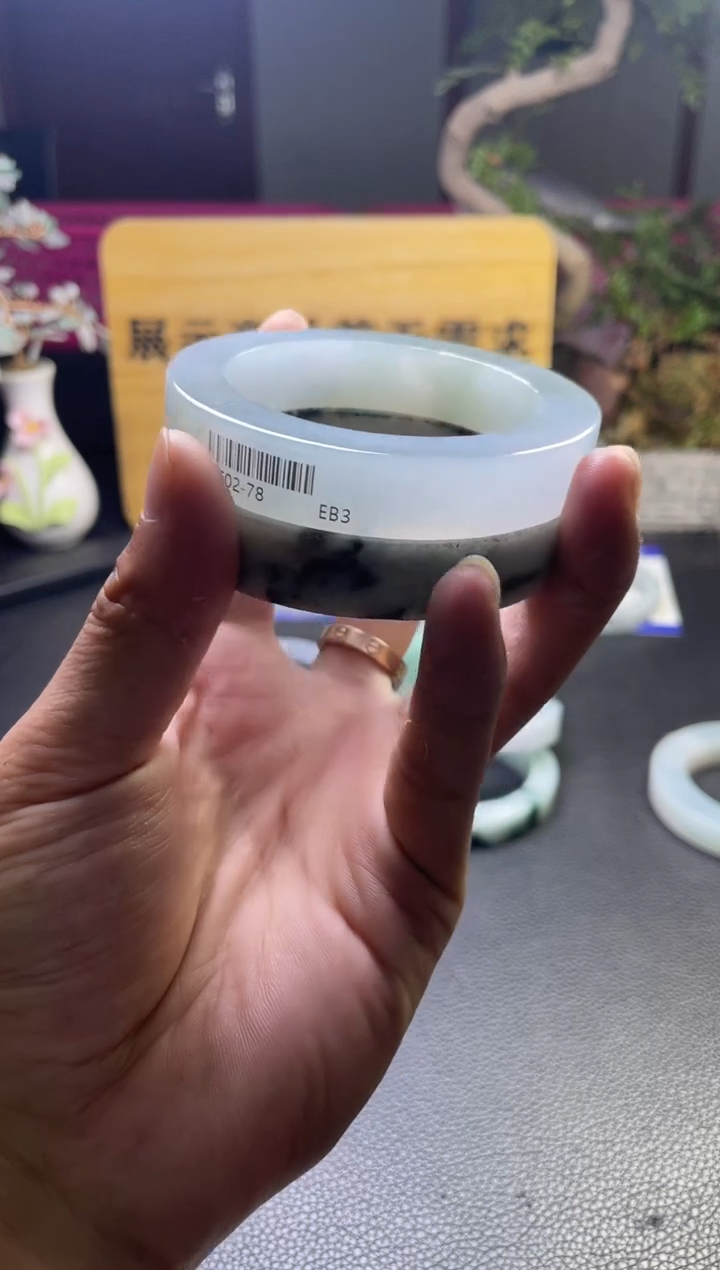 未镶嵌毛坯定制翡翠五*.发一件