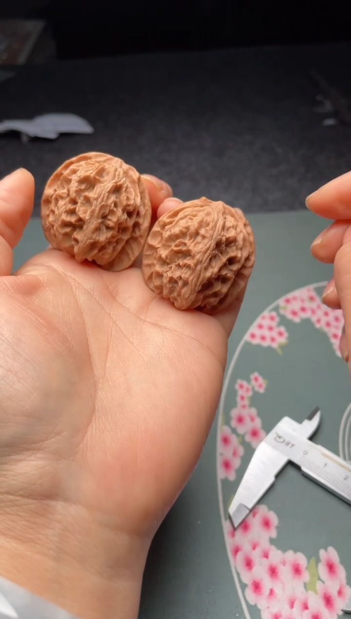 把件文玩核桃w337   苹果园 38尺