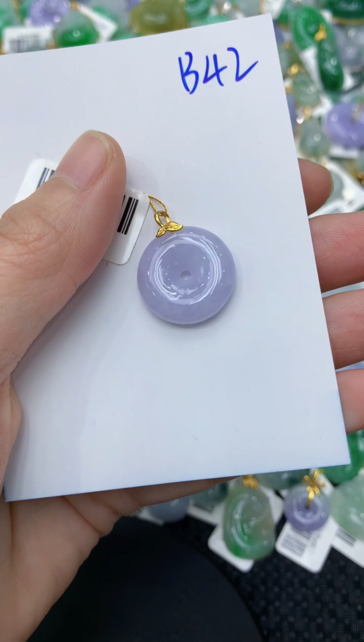【闪购商品】翡翠颈饰18K金镶嵌11111111111
