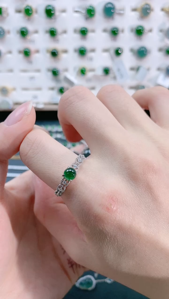 【闪购商品】翡翠戒指银S925镶嵌天然翡翠