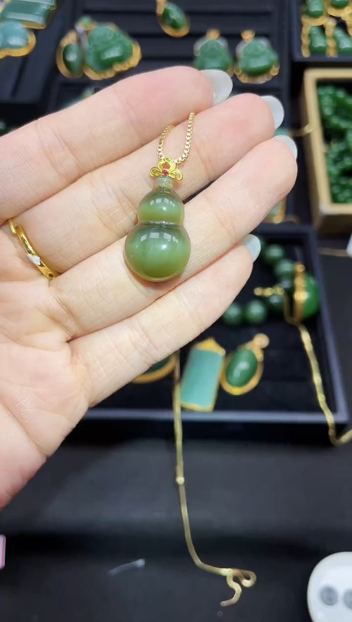 【闪购商品】和田玉吊坠18K金镶嵌30MM 多样性发一