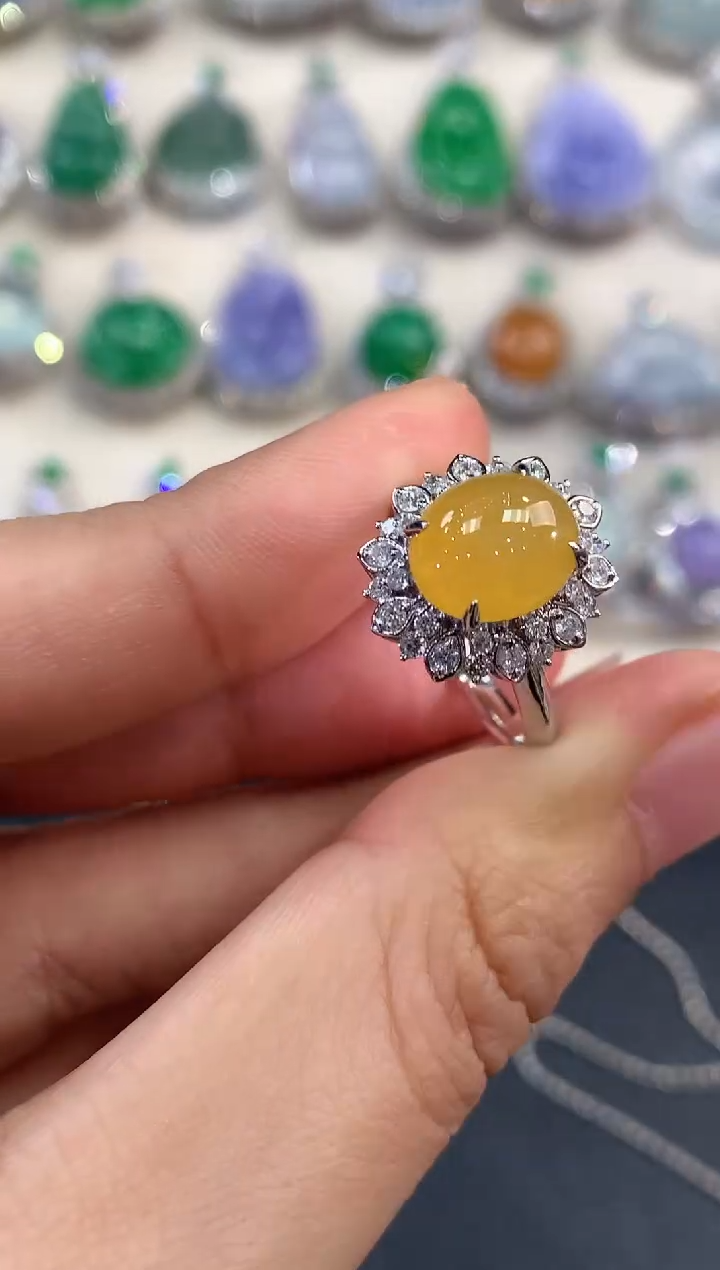 【闪购商品】翡翠戒指18K金镶嵌 D11           